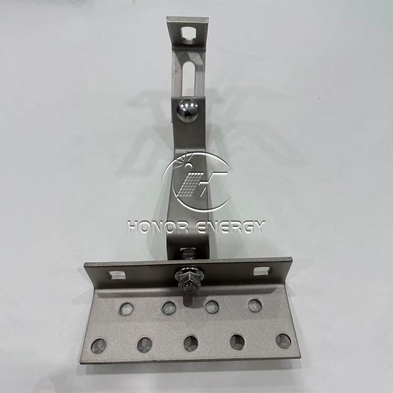 Прилагодлива соларна кука на покривот